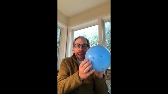 5 min physics with Lawrence Krauss 1. The expanding universe смотреть онлайн