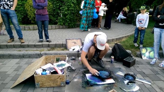 Картина аэрозольными красками за 5 минут. смотреть онлайн