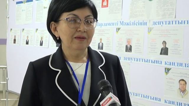 Қала әкімі өзі оқыған мектепте дауыс берді смотреть онлайн