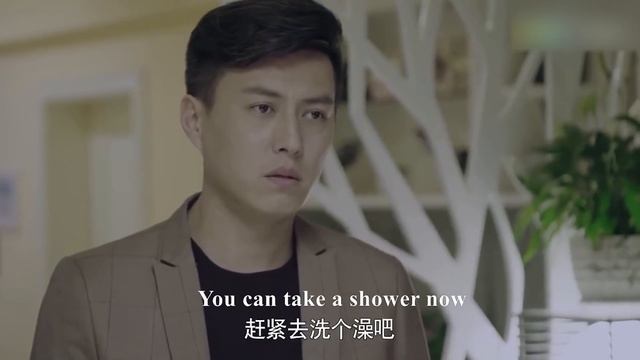 丈夫瞒着妻子与小三激情一夜，怎料妻子闻到女人香水味暴怒，當眾狠狠地扇了他一巴掌，太解氣！ep2 смотреть онлайн