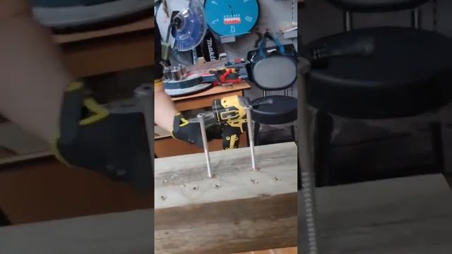 Импакты DeWalt и Hanskonner смотреть онлайн