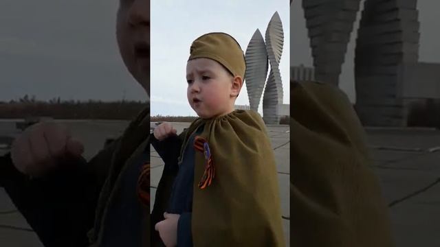 Миша Кравченко "9 мая" смотреть онлайн