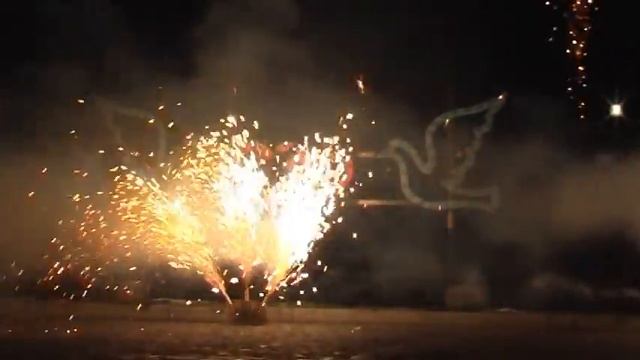 фейерверк смотреть онлайн