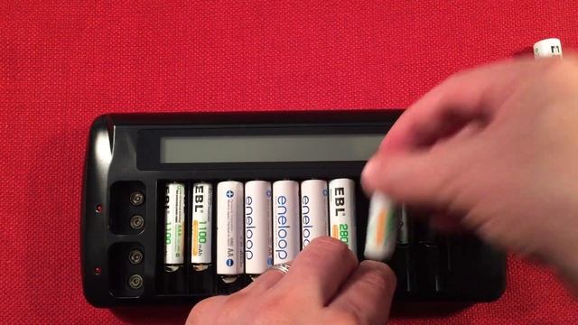 EBL Smart LCD 12 Bay NiMH Charger & High Capacity Battery Review