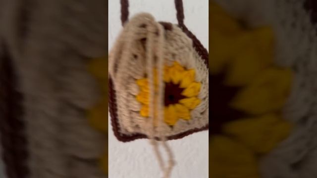 Вяжу мини сумочку для наушников смотреть онлайн