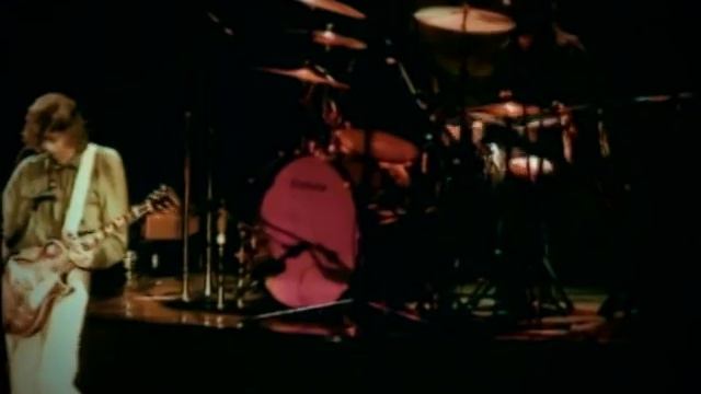 Led Zeppelin - Whole Lotta Love (Official Music Video)