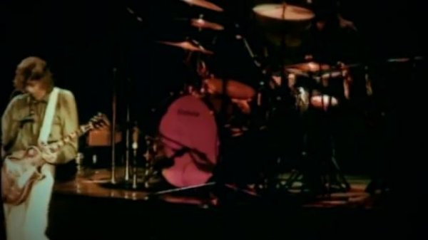 Led Zeppelin - Whole Lotta Love (Official Music Video)