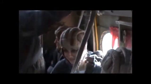 Стрибок з парашутом Д5-У Цунів смотреть онлайн