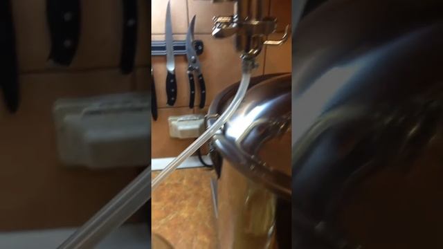 Долгий перегон густой фруктовой браги... смотреть онлайн