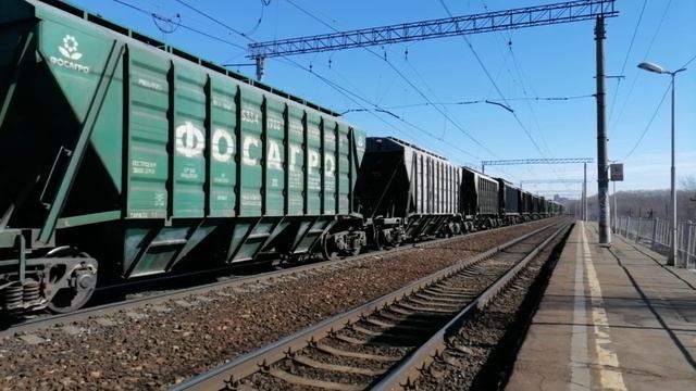 Электровозы ВЛ10У-299 и ВЛ10У-254 с грузовым поездом смотреть онлайн