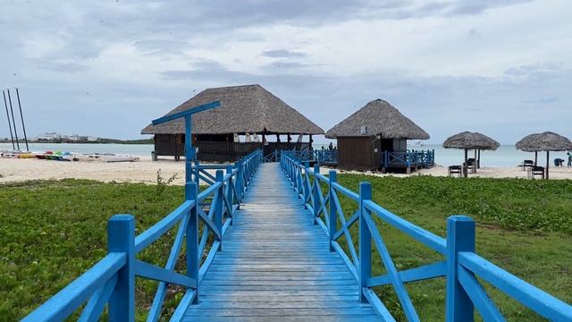 Gran Muthu Imperial beach area смотреть онлайн