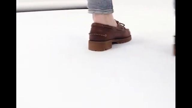 | Shuperb™ Sebago RANGER MID WAXY Mens Leather Ankle Boots Brown Gum смотреть онлайн