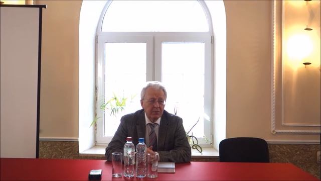 Валентин Юрьевич Катасонов, экономист и профессор МГИМО в Костромской семинарии смотреть онлайн