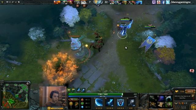 Dota 2 Razor Ranked Gameplay with Live Commentary смотреть онлайн
