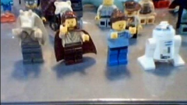Lego Star Wars Episode I: The Phantom Menace смотреть онлайн