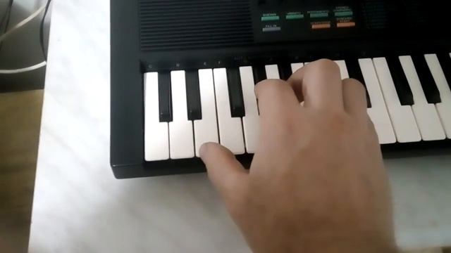 Синтезатор.Yamaha PSS 270 смотреть онлайн