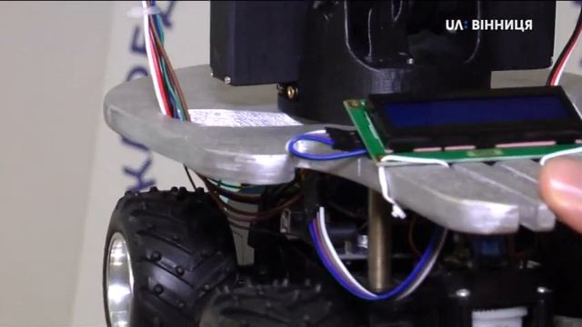 01.10.2020. Робота-термометра і сан-інспектора - створили у Вінниці студенти технічного університет смотреть онлайн