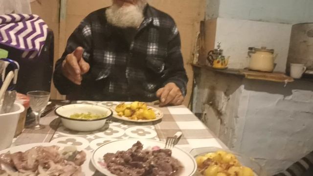 Чудесный ужин. Спасибо для тети Веры смотреть онлайн