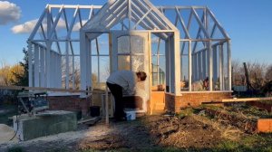 Английская теплица  своими руками /Простая сельская жизнь