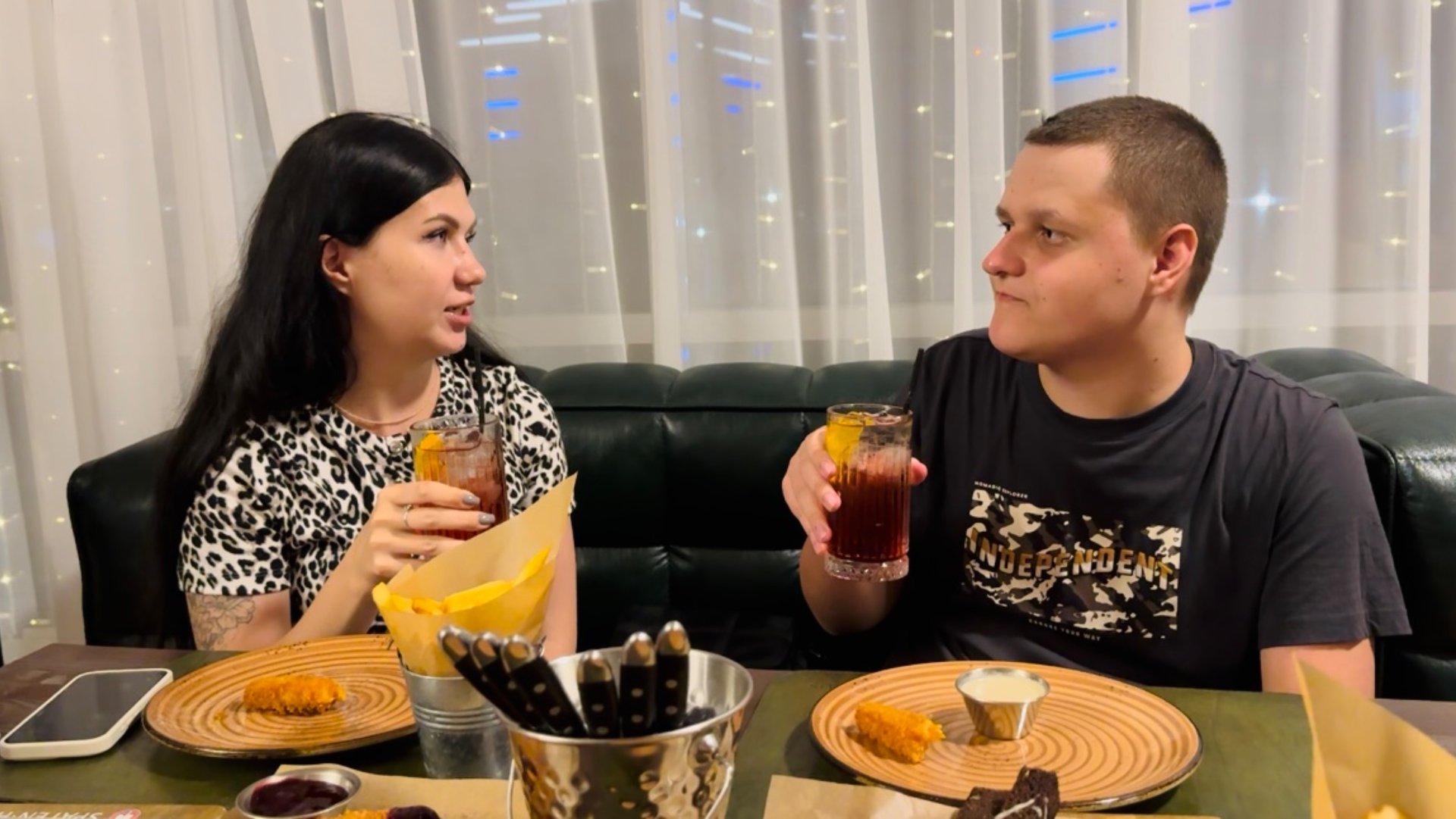 Чёрное море 2024 🐬 Отмечаем День Рождения Влада 🎂 в ресторане Spaten Haus в Сочи Парк Отеле смотреть онлайн