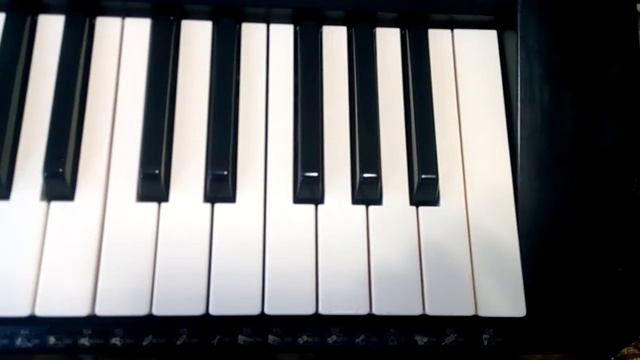 Синтезатор Yamaha PSR-630 смотреть онлайн