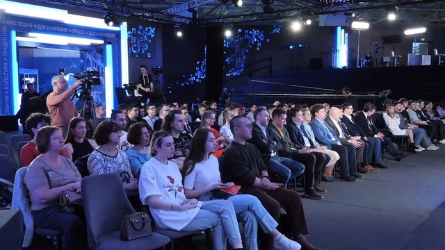 Медиа-Куб Знание.ТВ Выпуск 2 смотреть онлайн