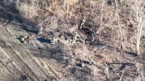 Штурмовики 57 гвардейской мотострелковой бригады снова идут вперёд, к Трудовому