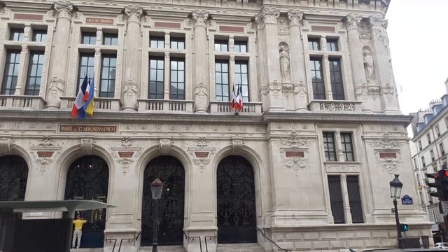 мэрия 10 округ Париж смотреть онлайн