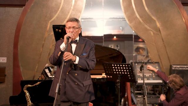 Осенний саксофон собирает друзей 16.10.2024