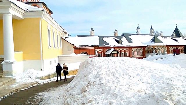 Прогулка в Саввино-Сторожевский монастырь. Звенигород зимой смотреть онлайн