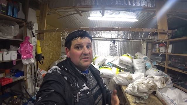 4 ТОННЫ КОМБИКОРМА!! ДЕЛАТЬ ИЛИ ПОКУПАТЬ? смотреть онлайн