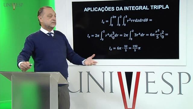 Cálculo III - Aula 07 - Aplicações da integral tripla смотреть онлайн