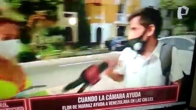 Flor de Huaraz cuando la cámara ayuda de al SEXTO DÍA смотреть онлайн