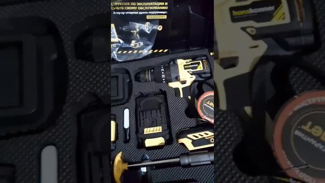 Распаковка новых шуруповертов Ханс смотреть онлайн