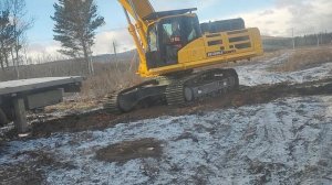 Экскаватор SHANTUI 350