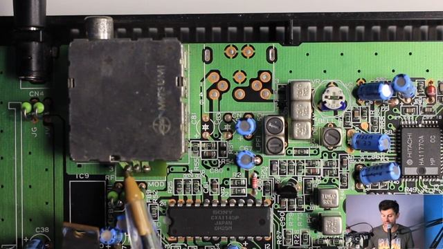 Genuine USSR Sega Master System PCB Review - How does this thing make SECAM? смотреть онлайн