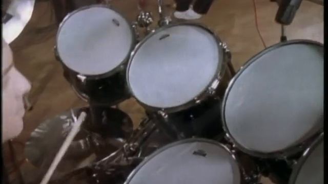 Marillion Lady Nina (Original Version HD) смотреть онлайн