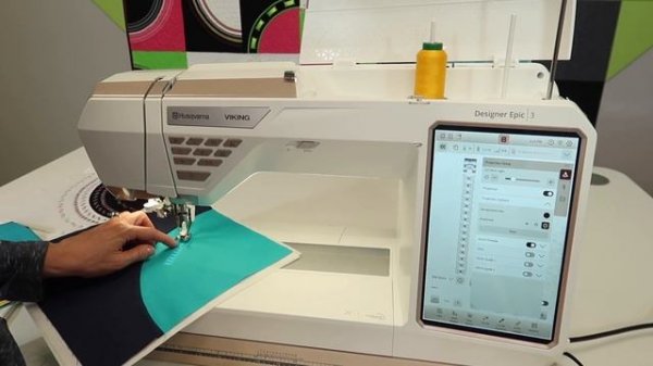 Husqvarna Viking Designer Epic 3 Decorative Stitches & Projection