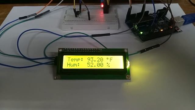 Display Temperature & Humidity from DHT11 on LCD смотреть онлайн