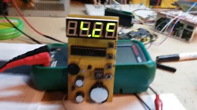 Часы будильник термометр на atmega 8 смотреть онлайн