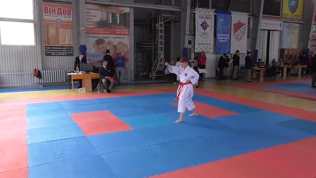 AKA Зацарная (ката WANSU) первый круг @МТ «Chernivtsi Open 2015» смотреть онлайн