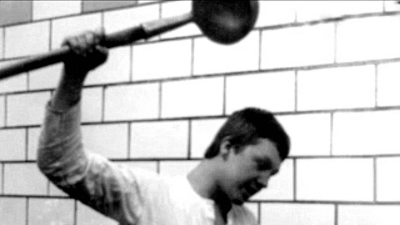 ПОВАРАМИ НЕ РОЖДАЮТСЯ, ИМИ СТАНОВЯТСЯ... (гимн поваров) смотреть онлайн