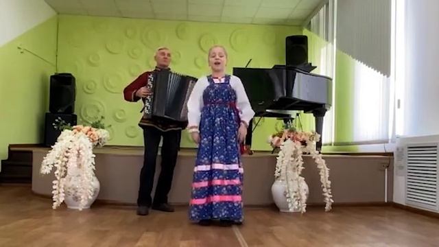 Новогодний серпантин смотреть онлайн