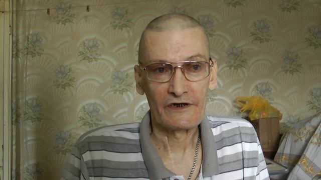 Инвалид 1 группы  ухаживает за инвалидом 2 группы