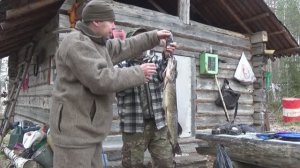 Три дня в тайге / изба / рыбалка на жерлицы / щуки и налимы / капканы на куницу