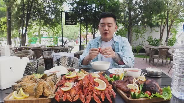 Много вкусного в одном месте. Ташкент / Голодный Ким