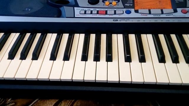 Синтезатор Yamaha PSR-280 смотреть онлайн