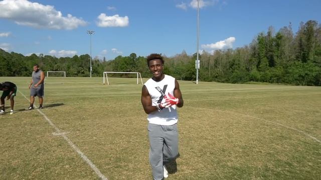 CALLED OUT AND EXPOSED BY 14 YEAR OLDS.. (DB vs WR 1on1s AGAINST 4 STAR HS FRESHMEN) смотреть онлайн