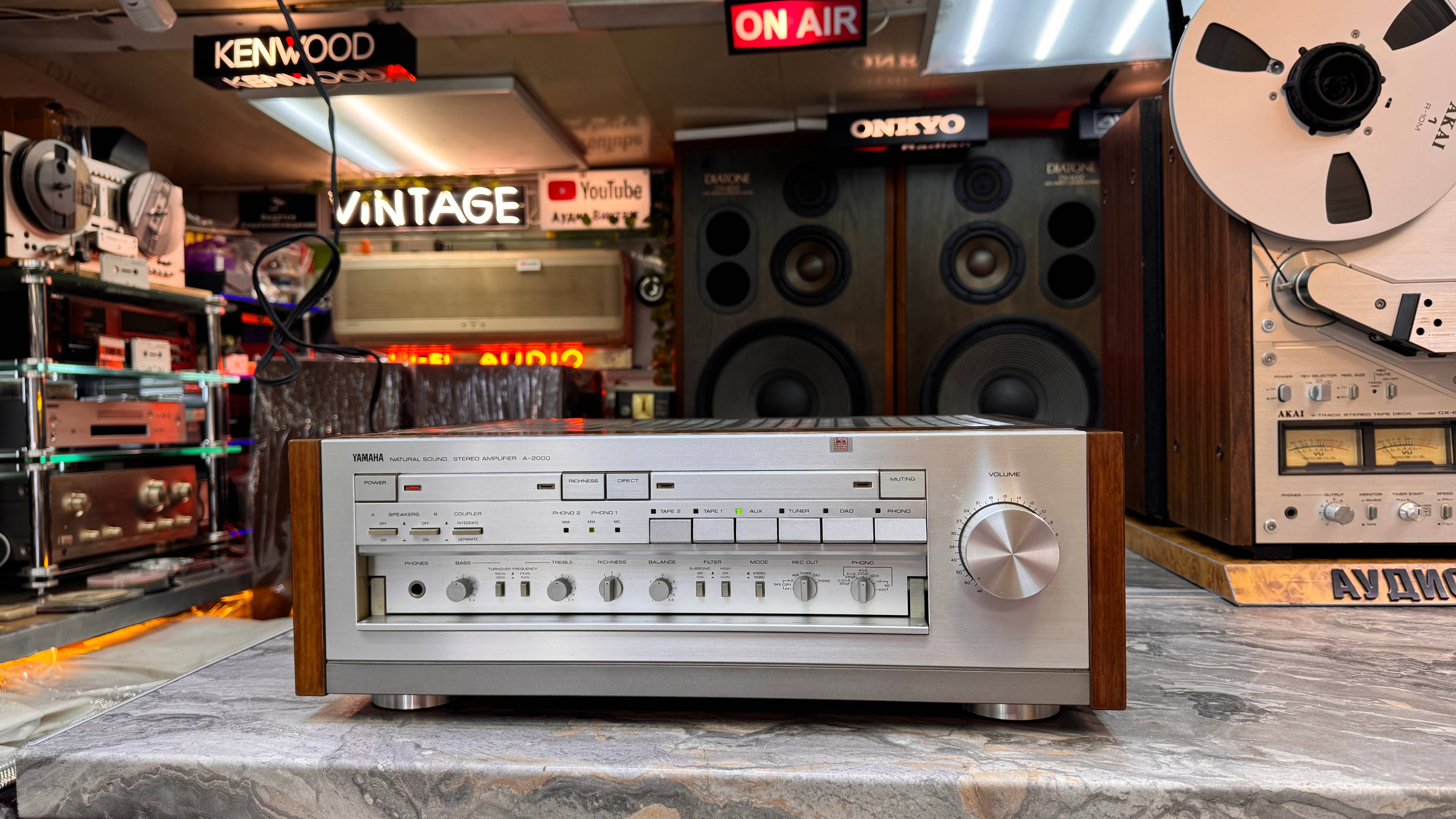 Yamaha A-2000 смотреть онлайн