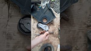 Потекла помпа на Додж караван 4 мотор 2, 4